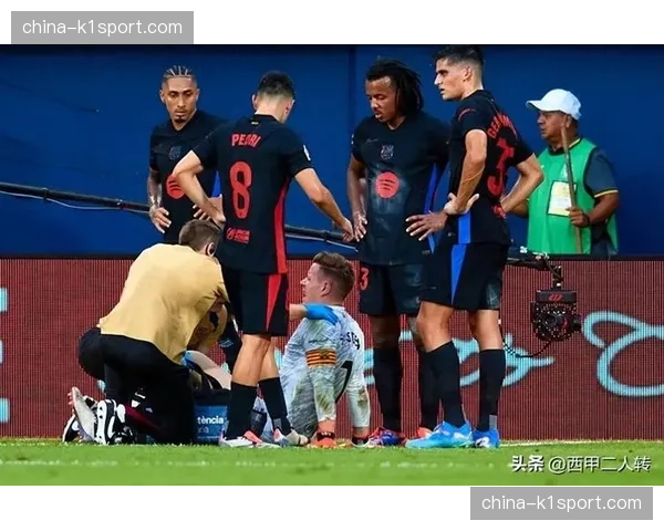 西甲联盟提议下赛季起增加全场补水暂停次数，应对夏季高温比赛